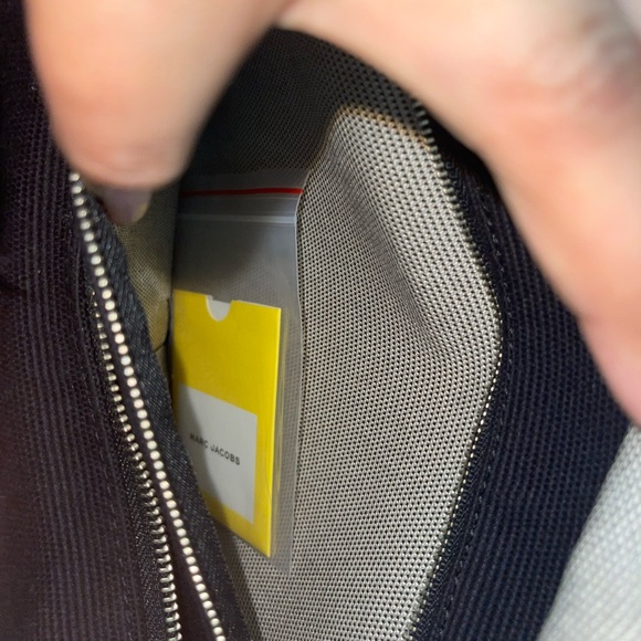 THE JACQUARD MEDIUM TOTE BAG - Picture 10 of 15